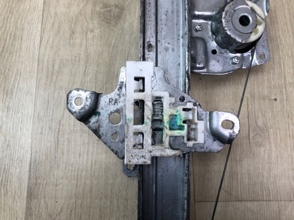 80720-5AA0A | Склопідйомник передн. прав. NISSAN MURANO Z52 14- - Фото 3