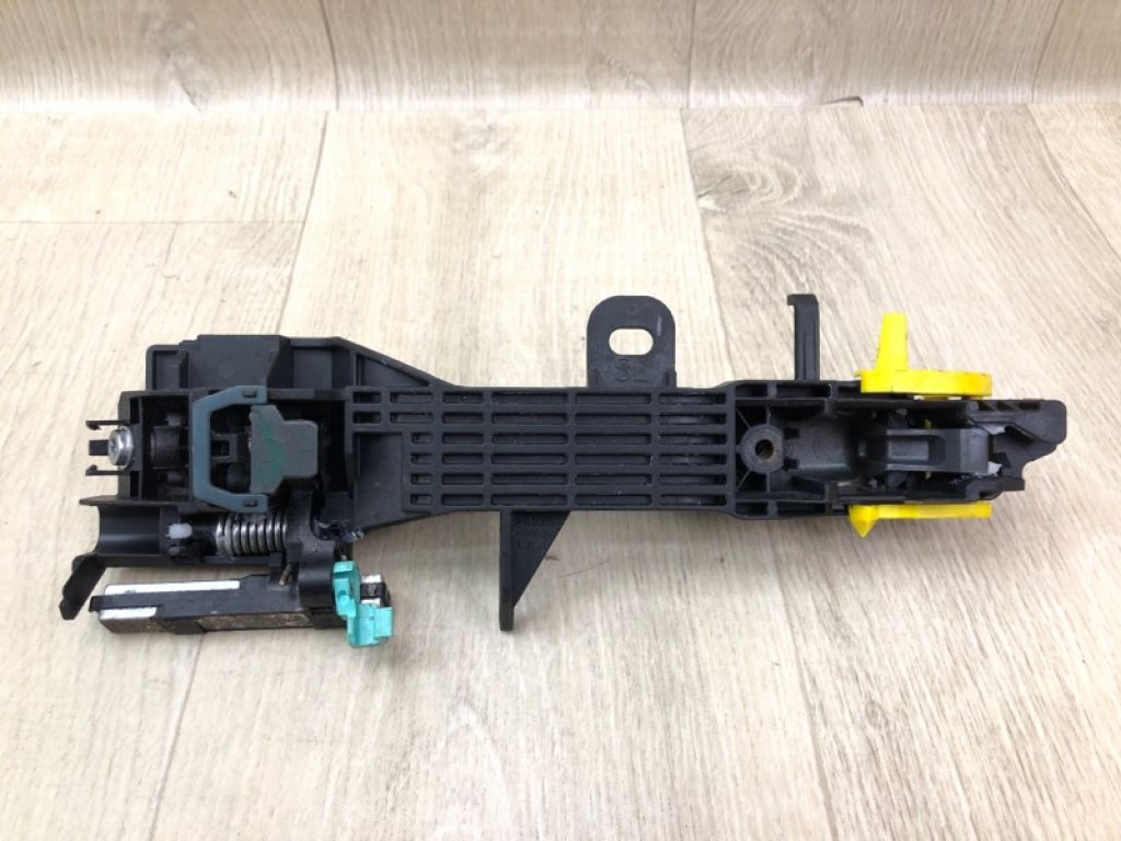 6923008040B2 | Ручка двері зовнішня задн. лів. TOYOTA SIENNA 11-16 - Фото 3