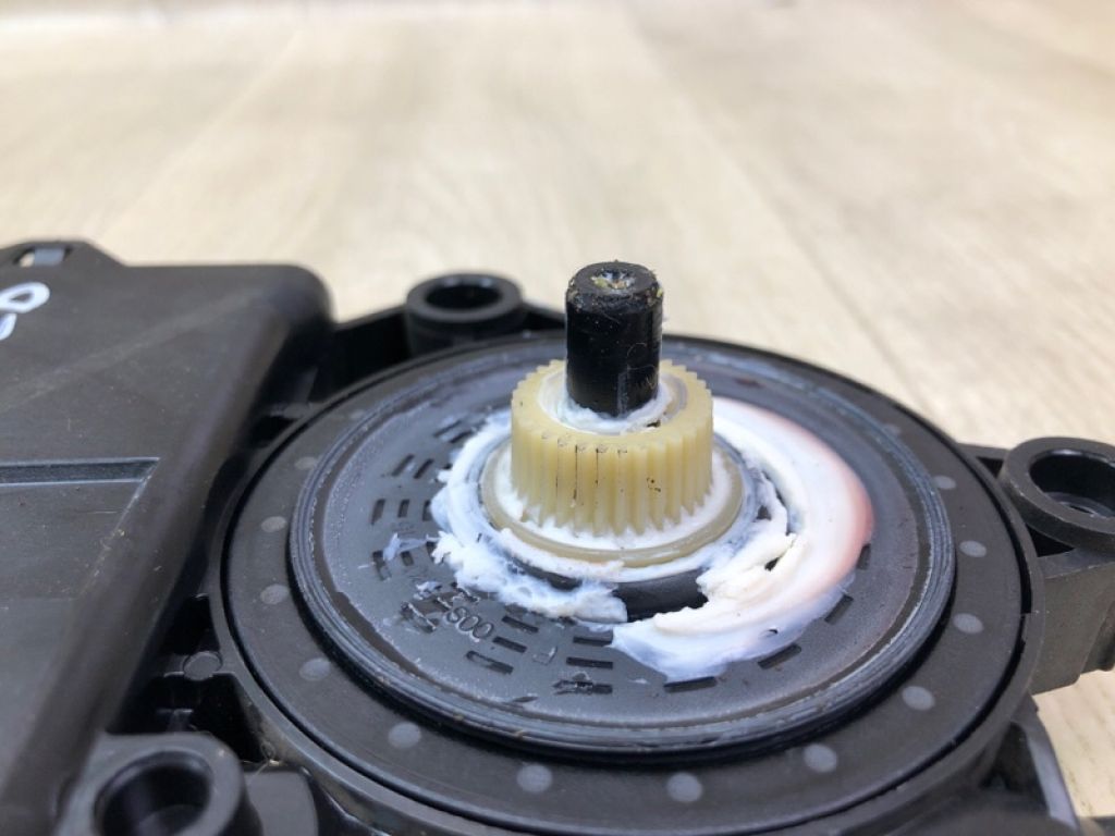 824503S011 | Моторчик стеклоподъемника передн. лев. HYUNDAI SONATA YF 10-14 - Фото 4