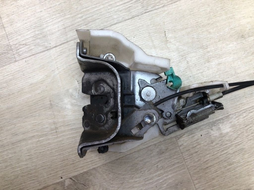 6930008020 | Замок двері задн. лів. TOYOTA SIENNA 11-16 - Фото 4