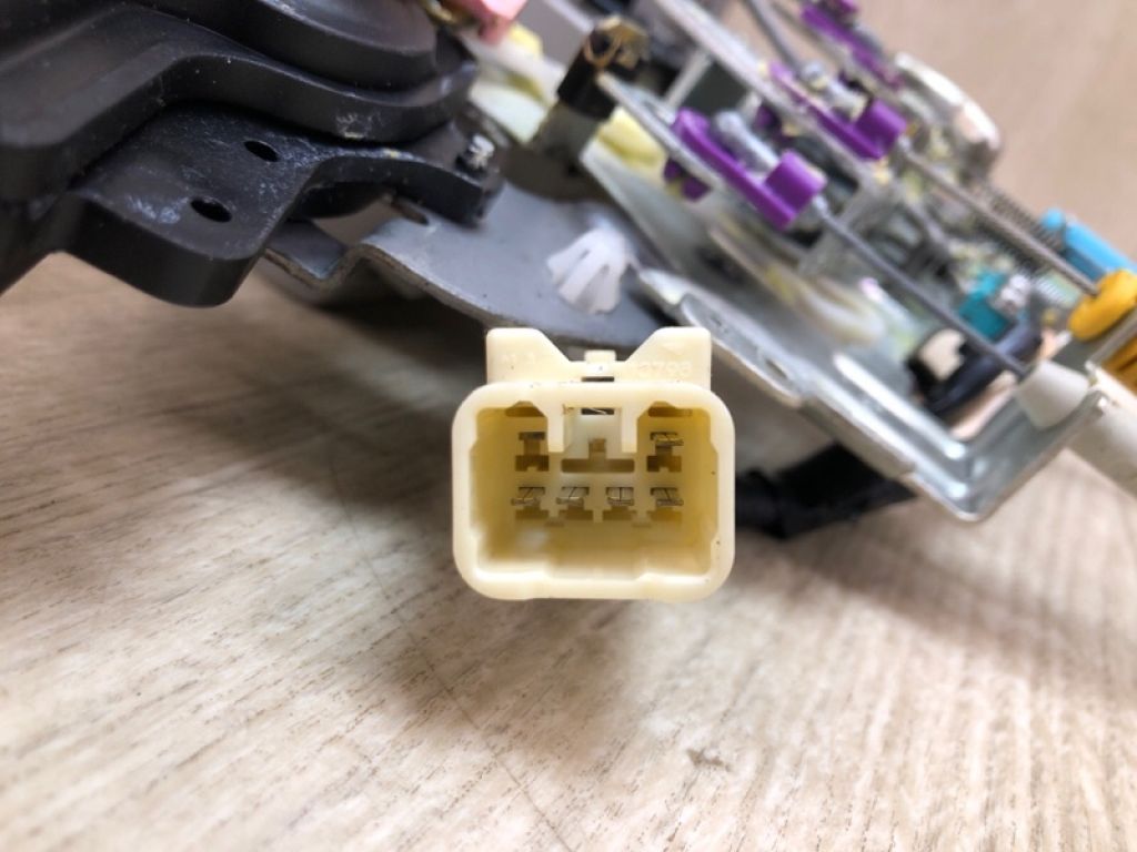 6930008020 | Замок двері задн. лів. TOYOTA SIENNA 11-16 - Фото 11