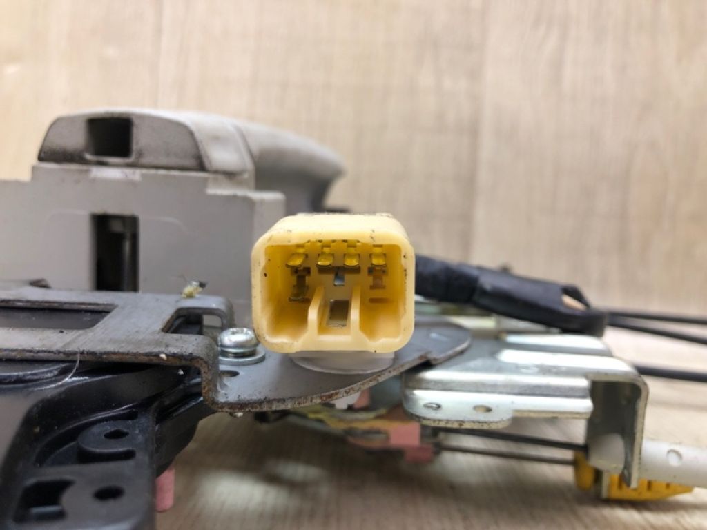 6920008020 | Замок двері задн. прав. TOYOTA SIENNA 11-16 - Фото 11