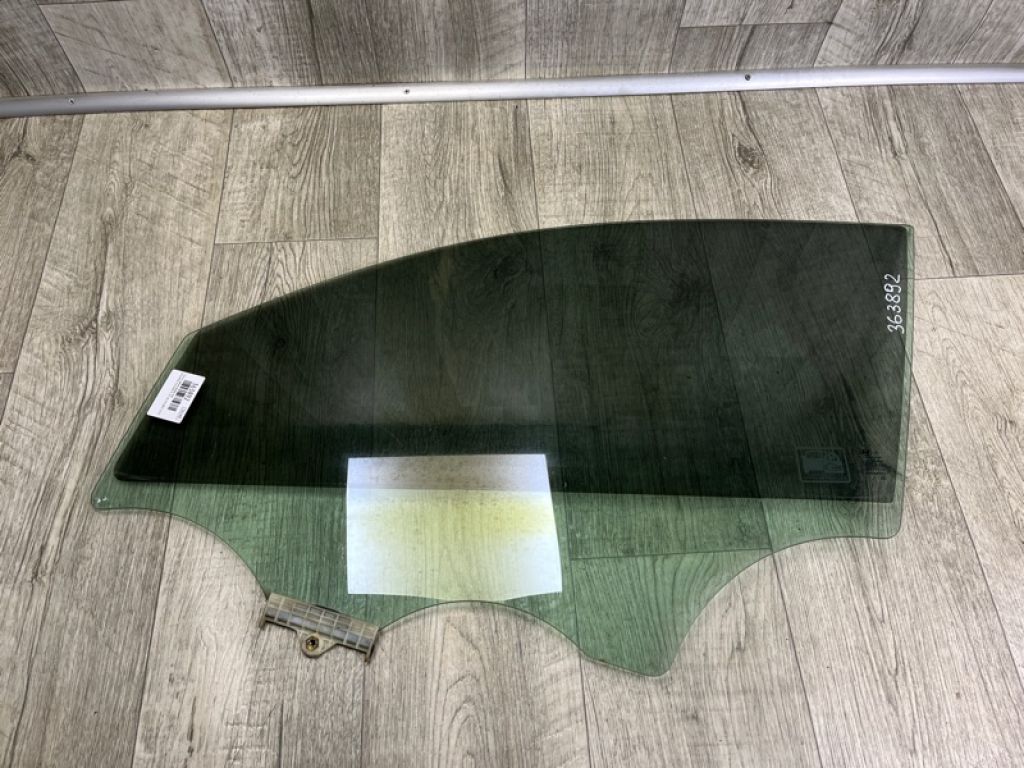 82410D3030 | Стекло двери передн. лев. HYUNDAI TUCSON TL 15-20