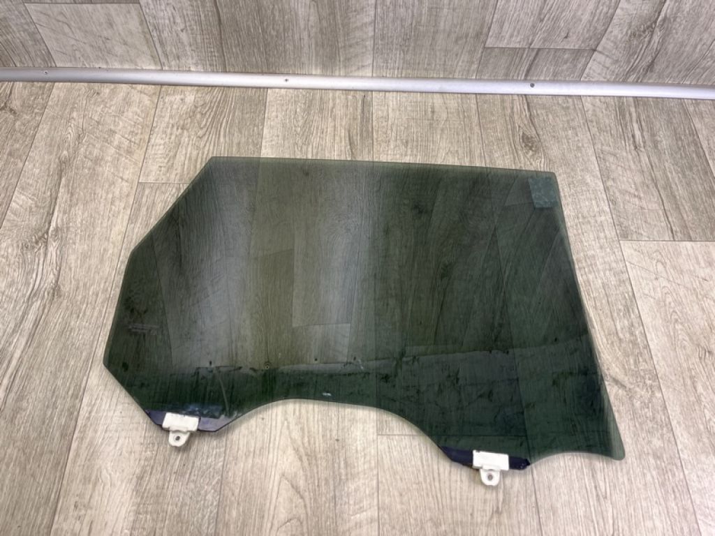 82301-5NA2A | Скло дверей задн. лів. INFINITI QX50 18- - Фото 4