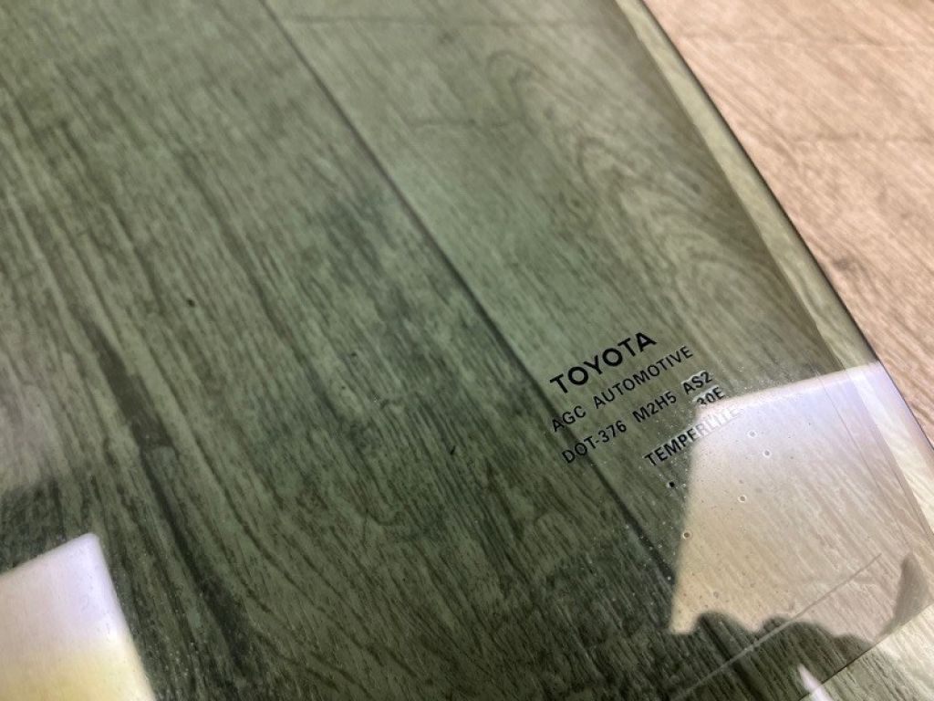 681020T010 | Скло дверей передн. лів. TOYOTA VENZA 09-16 - Фото 2