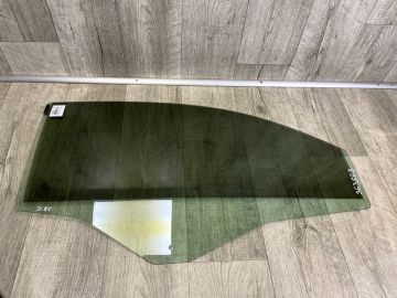 Стекло двери передн. прав. FIAT 500 (312/FF) 07-19