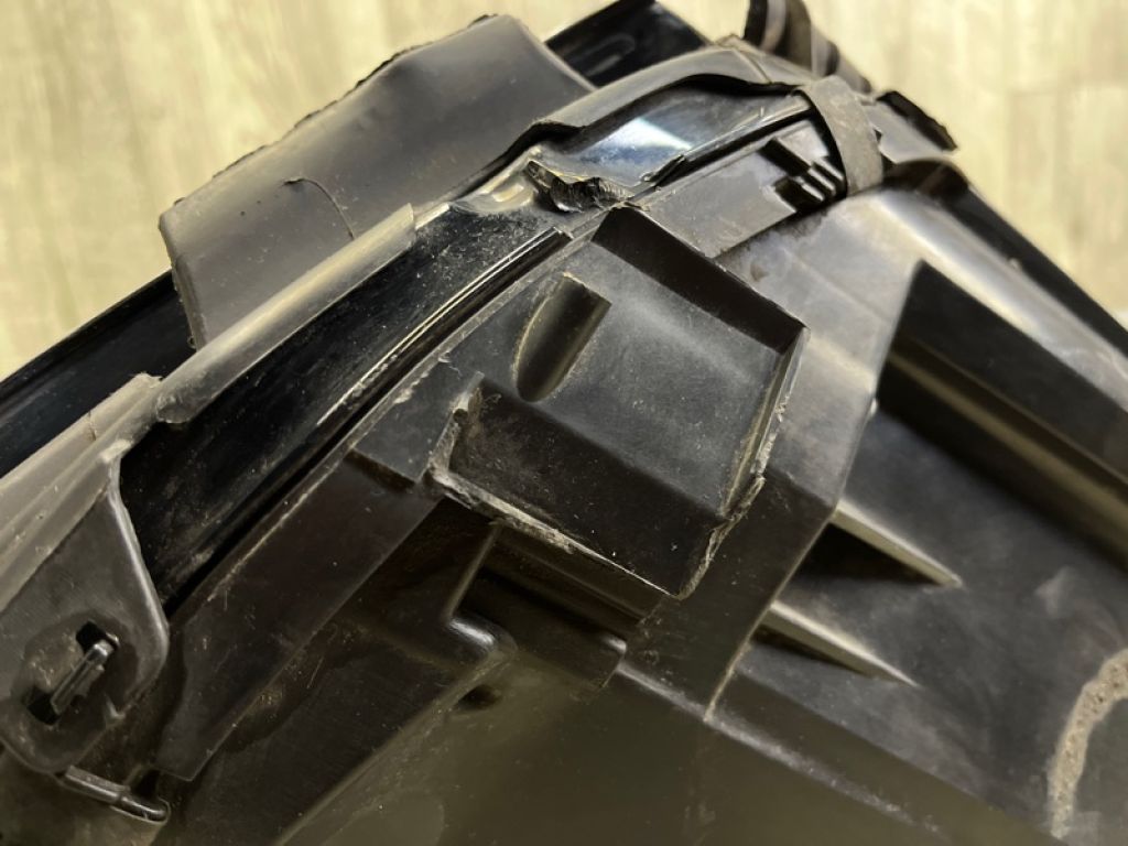 A 205 906 72 02 | Фара прав. MERCEDES C-CLASS W205 16-21 - Фото 4