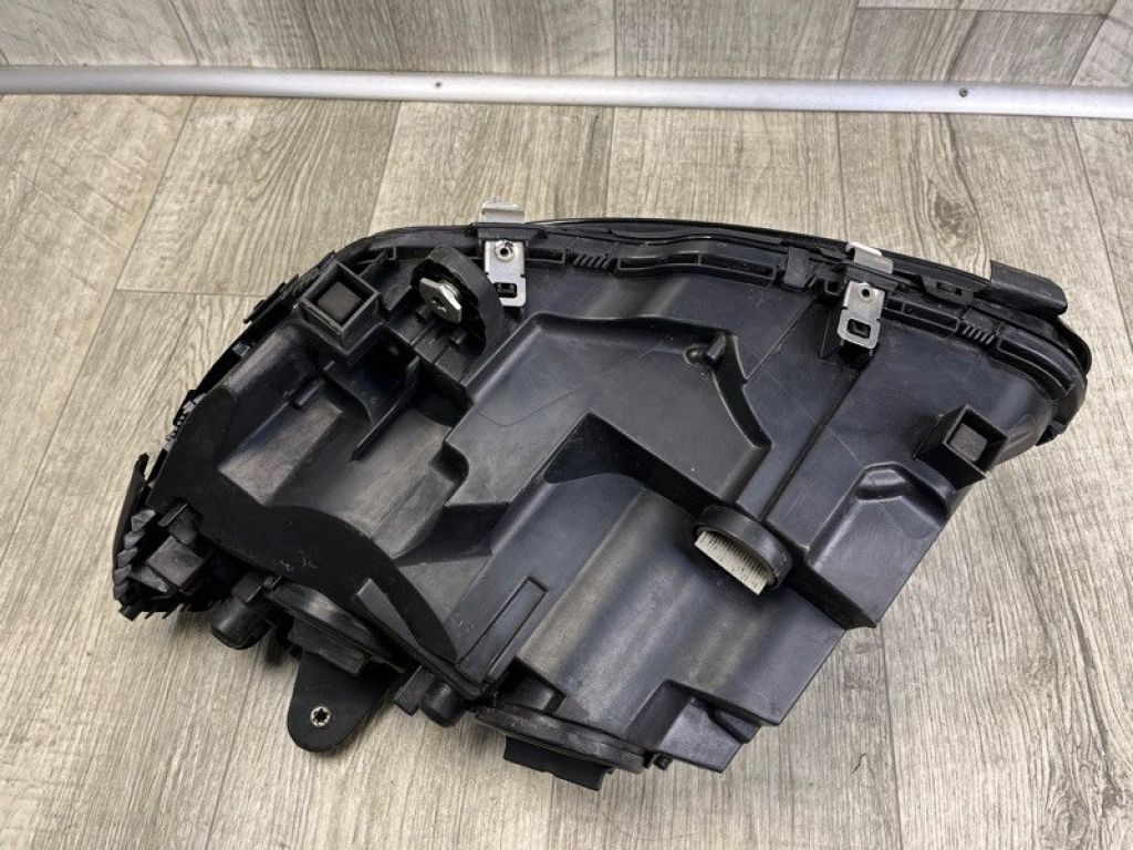 A 205 906 72 02 | Фара прав. MERCEDES C-CLASS W205 16-21 - Фото 6