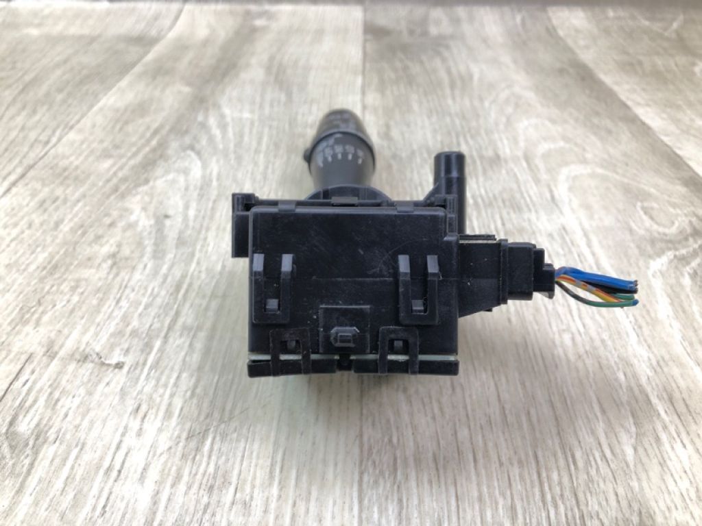 37310-62J30 | Подрулевой переключатель прав. SUZUKI GRAND VITARA 05-15 - Фото 3