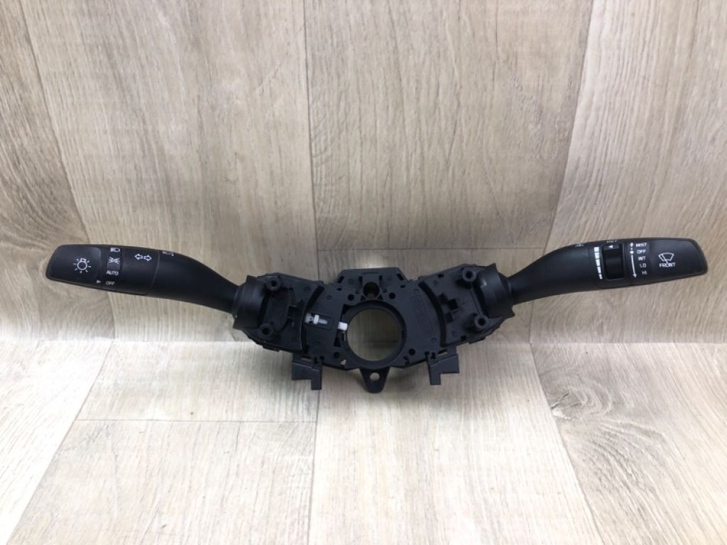 93400-H8500 | Підрульовий перемикач KIA RIO FB 17-