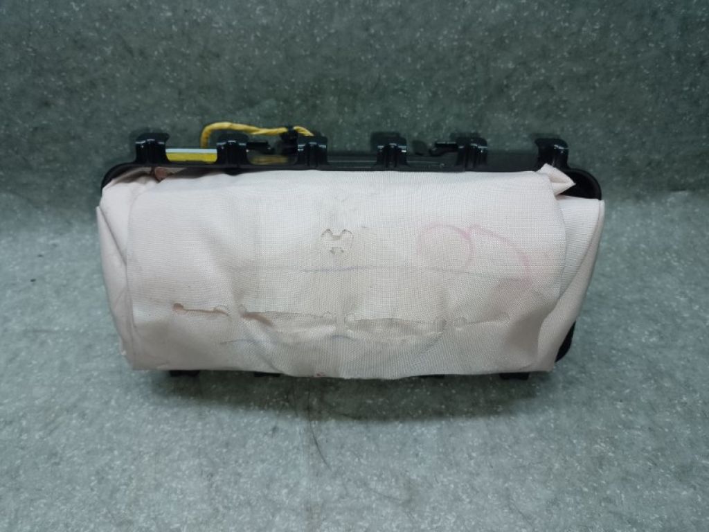 68102344AB | Подушка безопасности пассажира JEEP CHEROKEE 14-