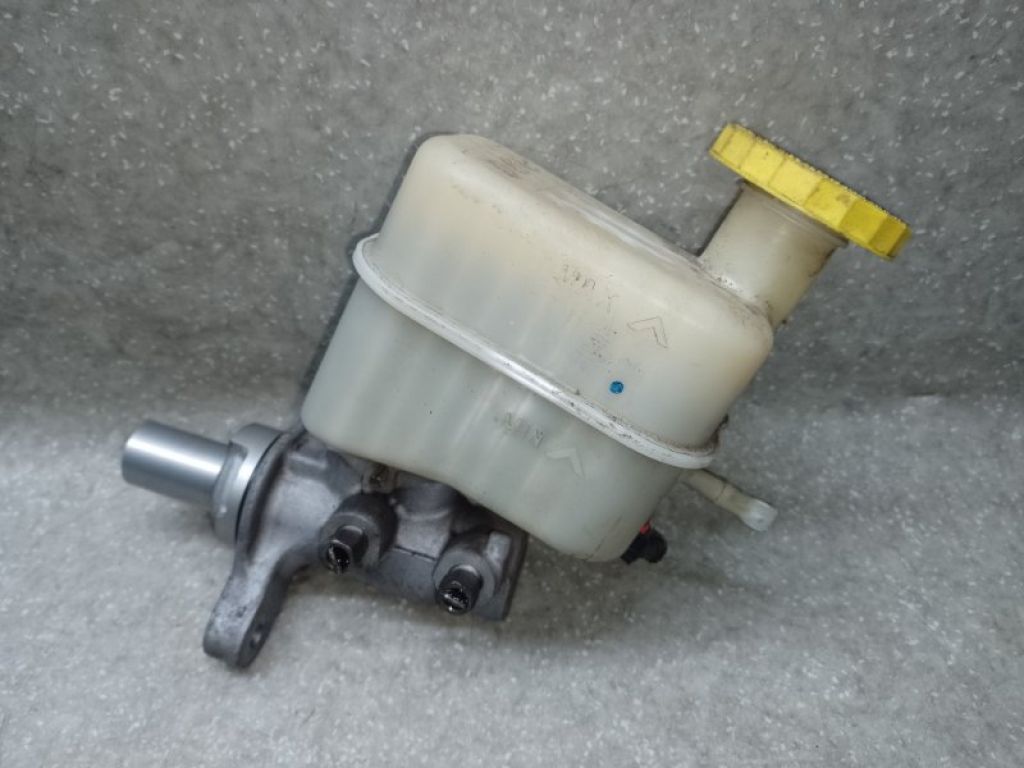 5191826AA | Головний гальмівний циліндр JEEP CHEROKEE 14-