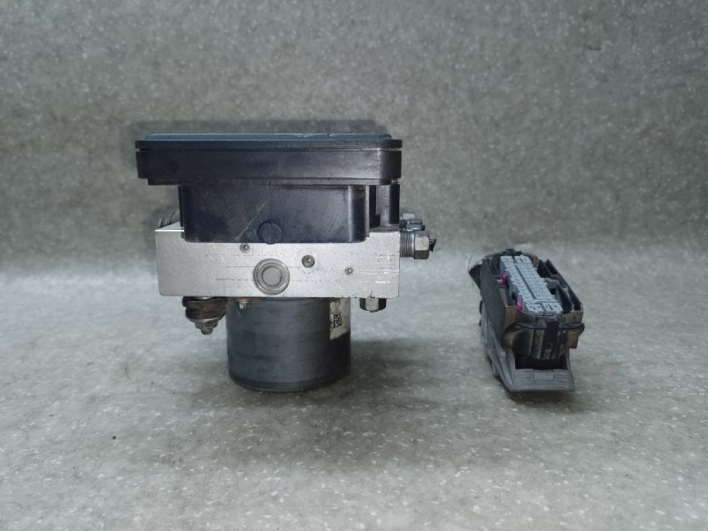 68225335AA | Блок антиблокувальної системи JEEP CHEROKEE 14- - Фото 4