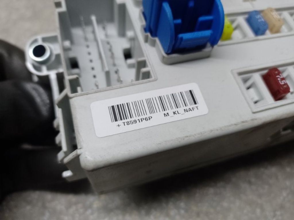 68141880AD | Блок запобіжників салон JEEP CHEROKEE 14- - Фото 4