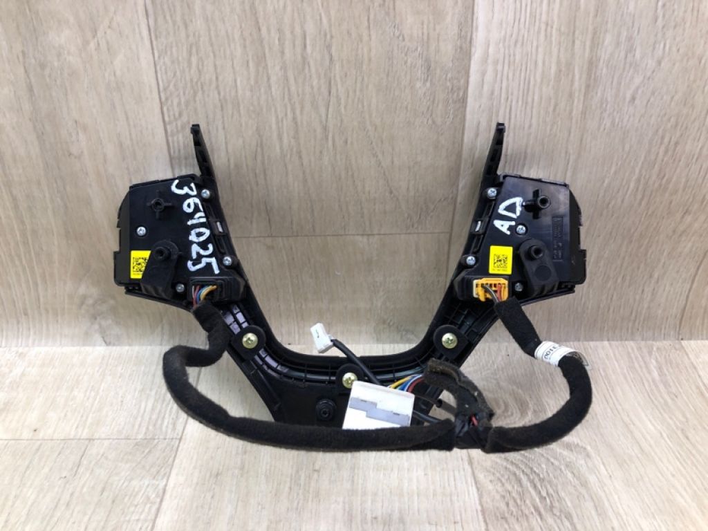 96700-F2030 | Кнопки руля HYUNDAI ELANTRA AD 16- - Фото 5