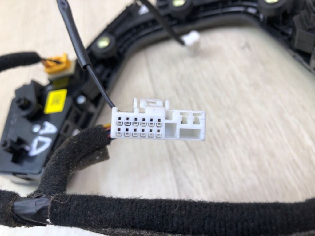 96700-F2030 | Кнопки руля HYUNDAI ELANTRA AD 16- - Фото 10