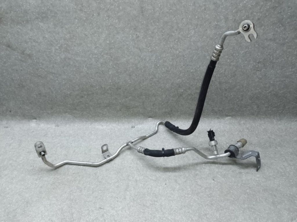 68194990AE | Трубка кондиционера JEEP CHEROKEE 14-