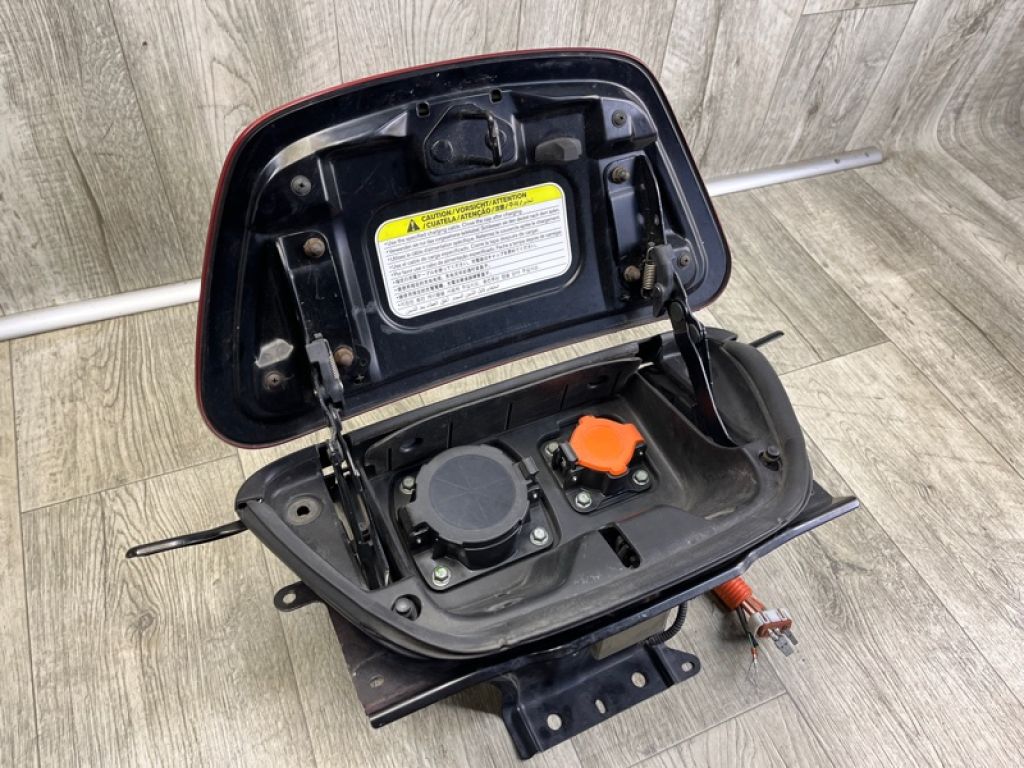 296B1-3NA1A | Зарядное гнездо (розетка) NISSAN LEAF 10-17 - Фото 3