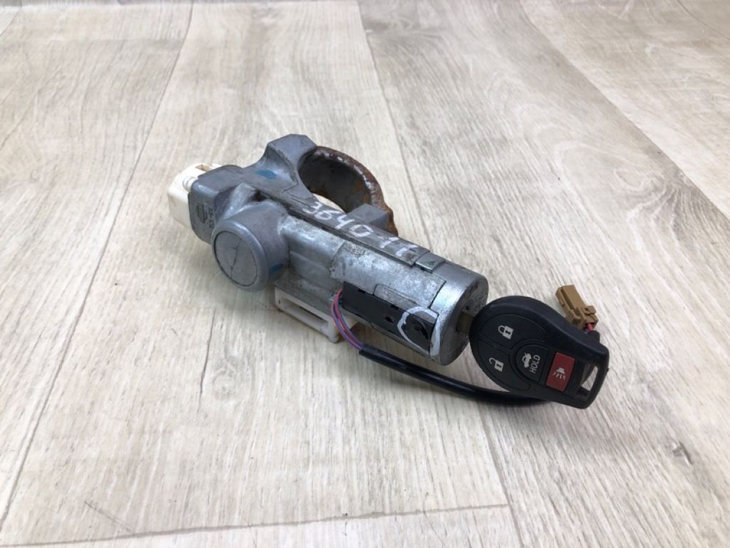 D8700-1HL0A | Замок запалювання NISSAN VERSA B17 11-19