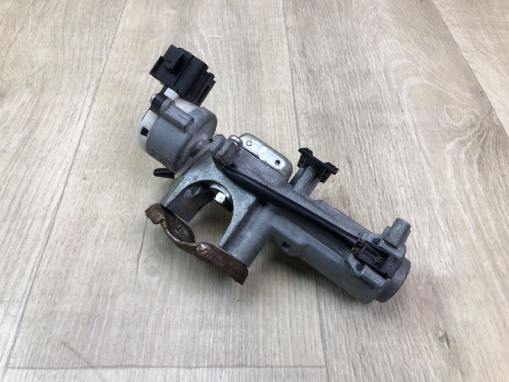 37101-62J10 | Замок зажигания SUZUKI GRAND VITARA 05-15