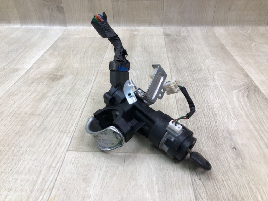 81910-1R110 | Замок запалювання HYUNDAI ACCENT RB 10-