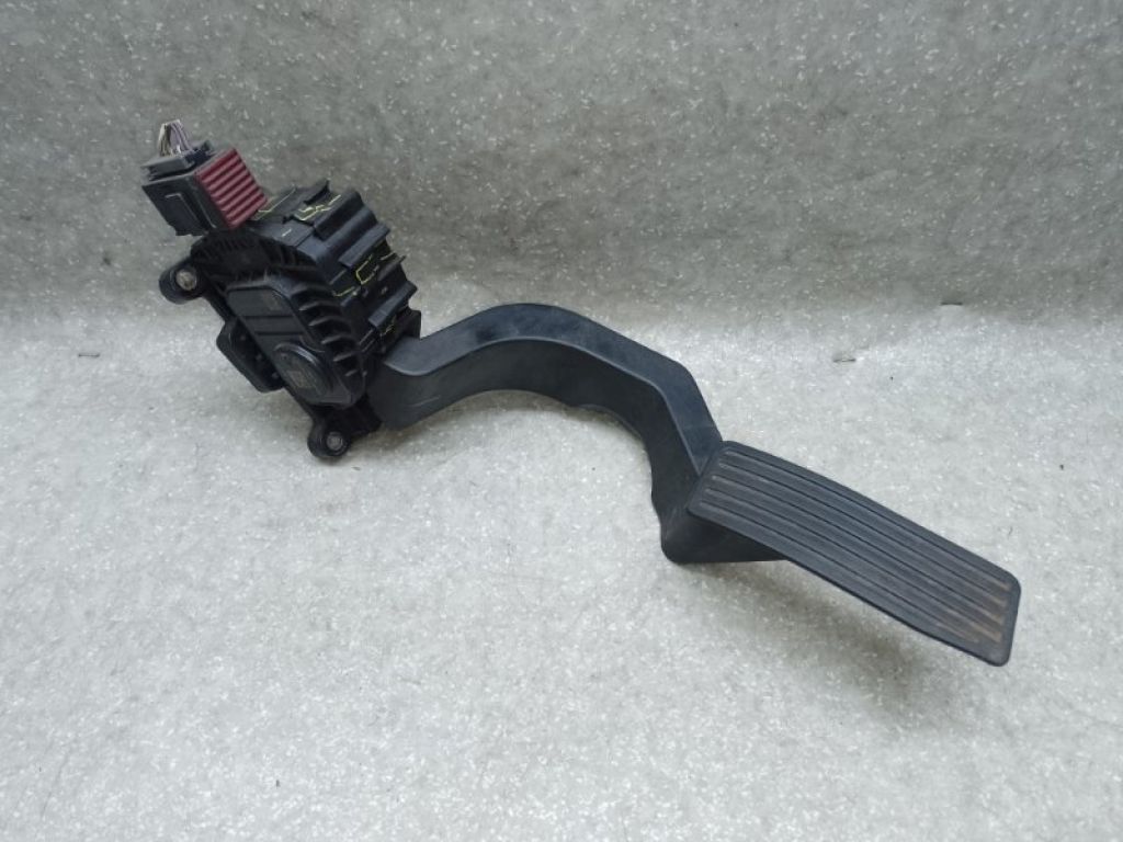 4581652AC | Педаль газу JEEP CHEROKEE 14-