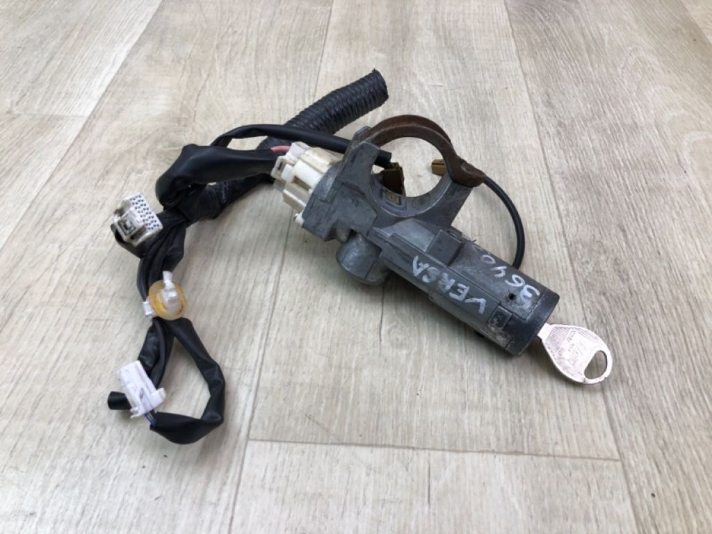 D8700-1HL0A | Замок запалювання NISSAN VERSA B17 11-19