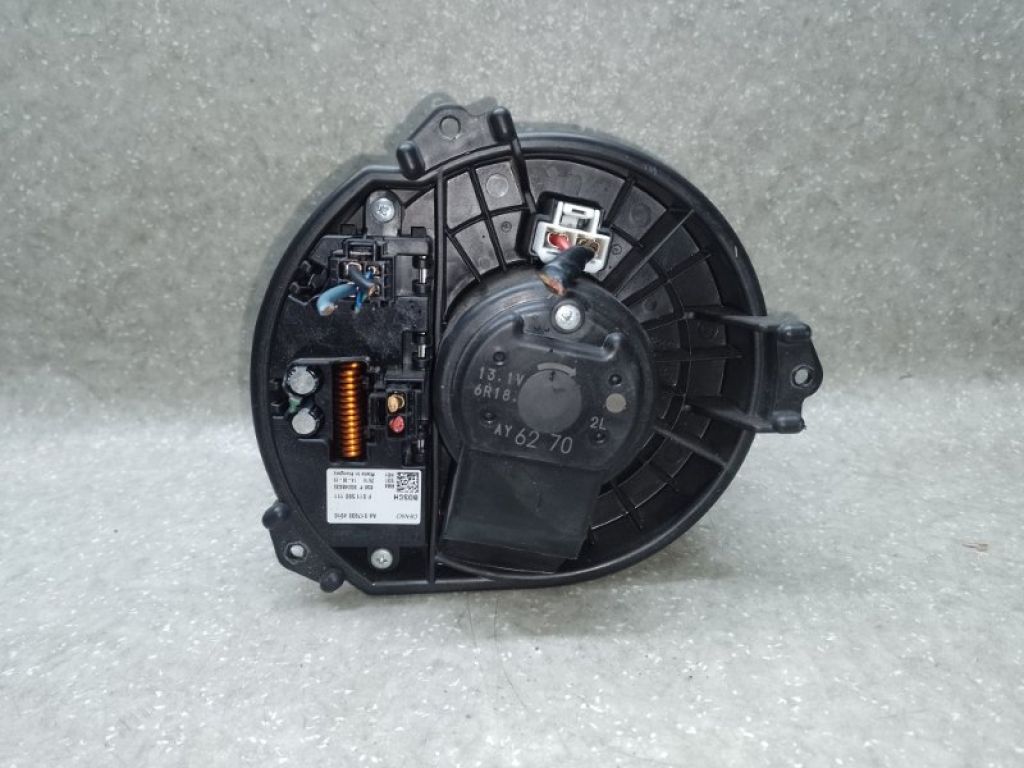 68223053AA | Моторчик пічки JEEP CHEROKEE 14- - Фото 3