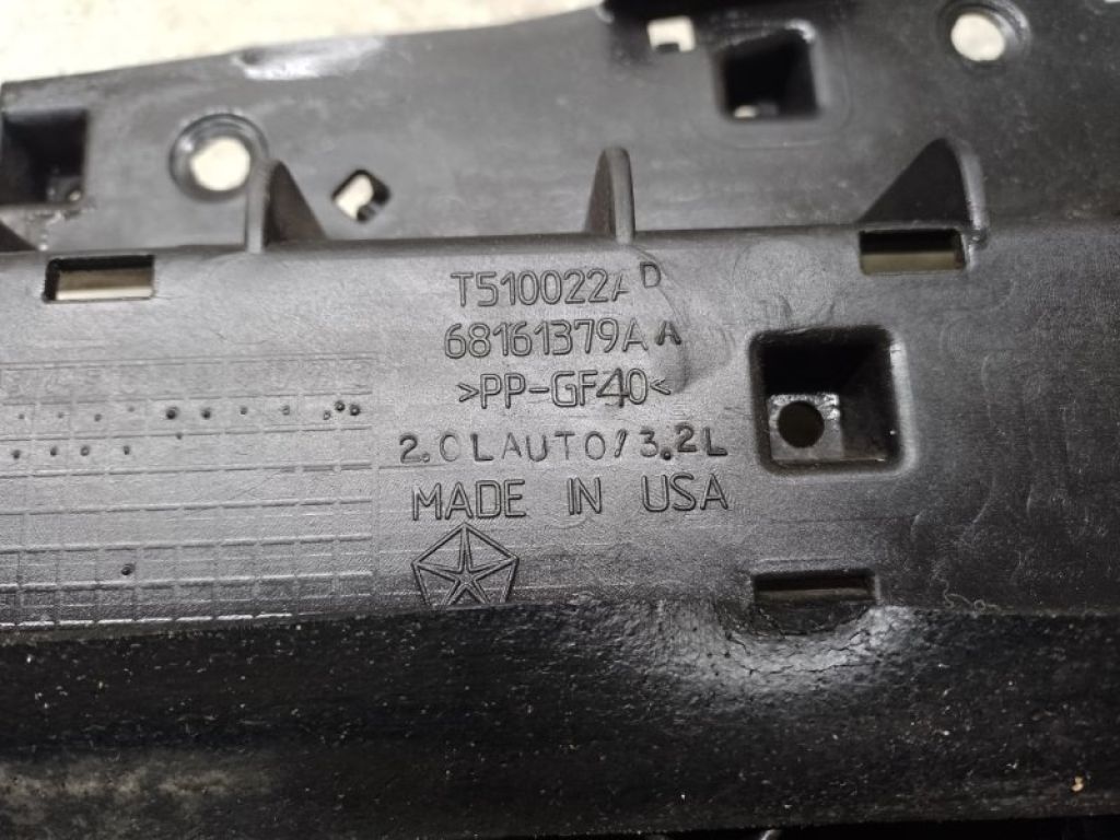 68161379AA | Дефлектор радиатора JEEP CHEROKEE 14- - Фото 3