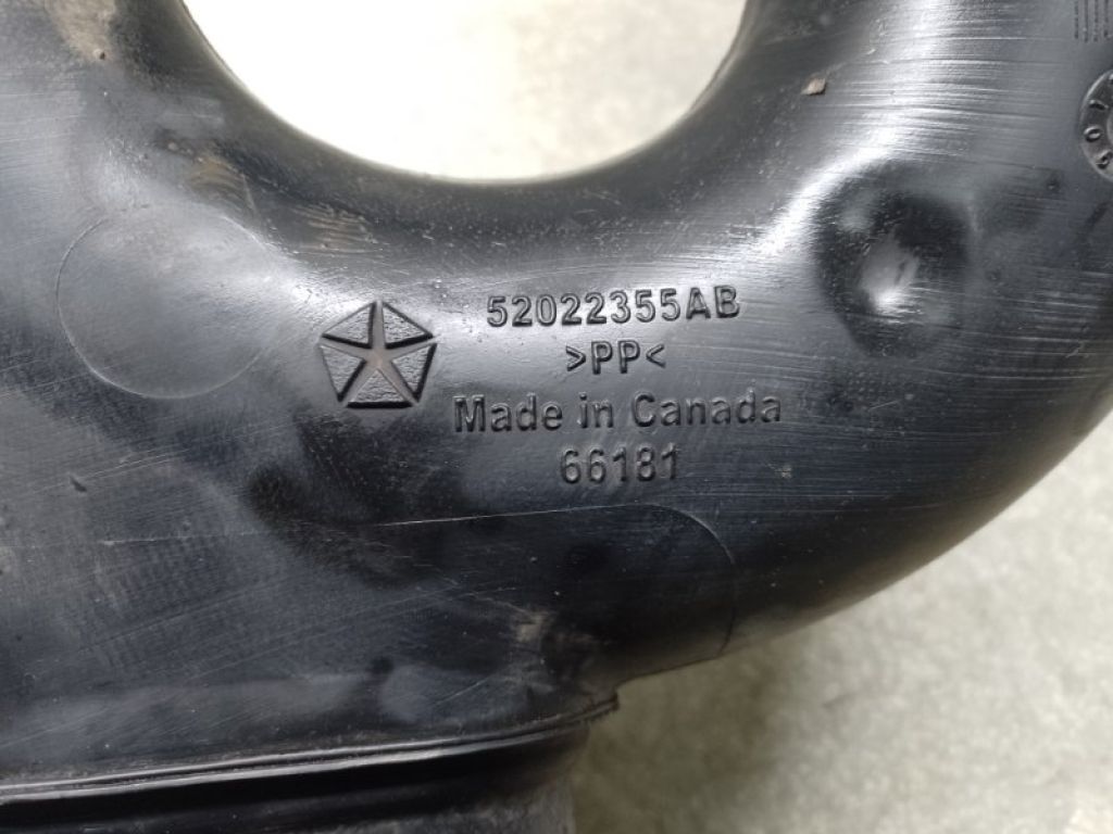 52022355AB | Резонатор повітряного фільтра JEEP CHEROKEE 14- - Фото 3
