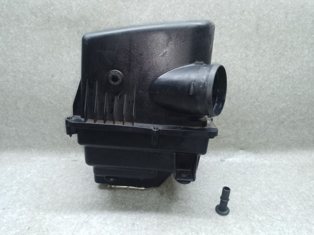 52022352AB | Корпус воздушного фильтра JEEP CHEROKEE 14-