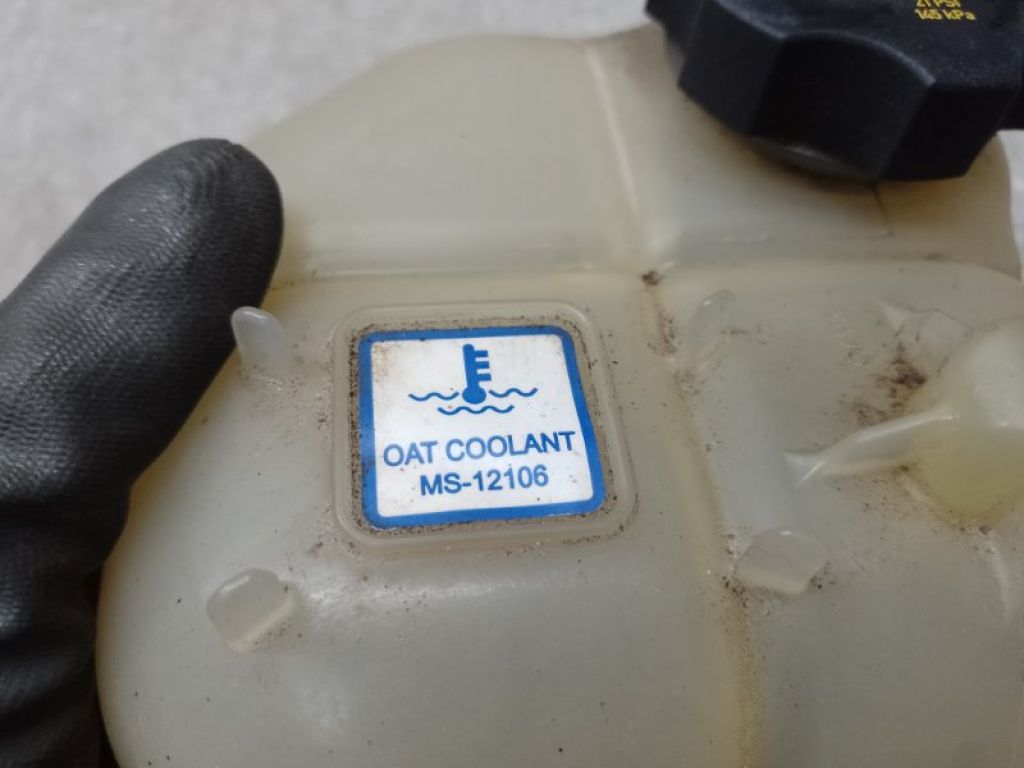 68102155AB | Бачок расширительный JEEP CHEROKEE 14- - Фото 4