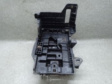 Полка аккумулятора JEEP CHEROKEE 14-