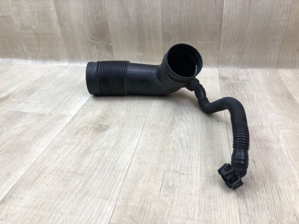 07K129684C | Патрубок воздушного фильтра VOLKSWAGEN JETTA USA 10-17 - Фото 3
