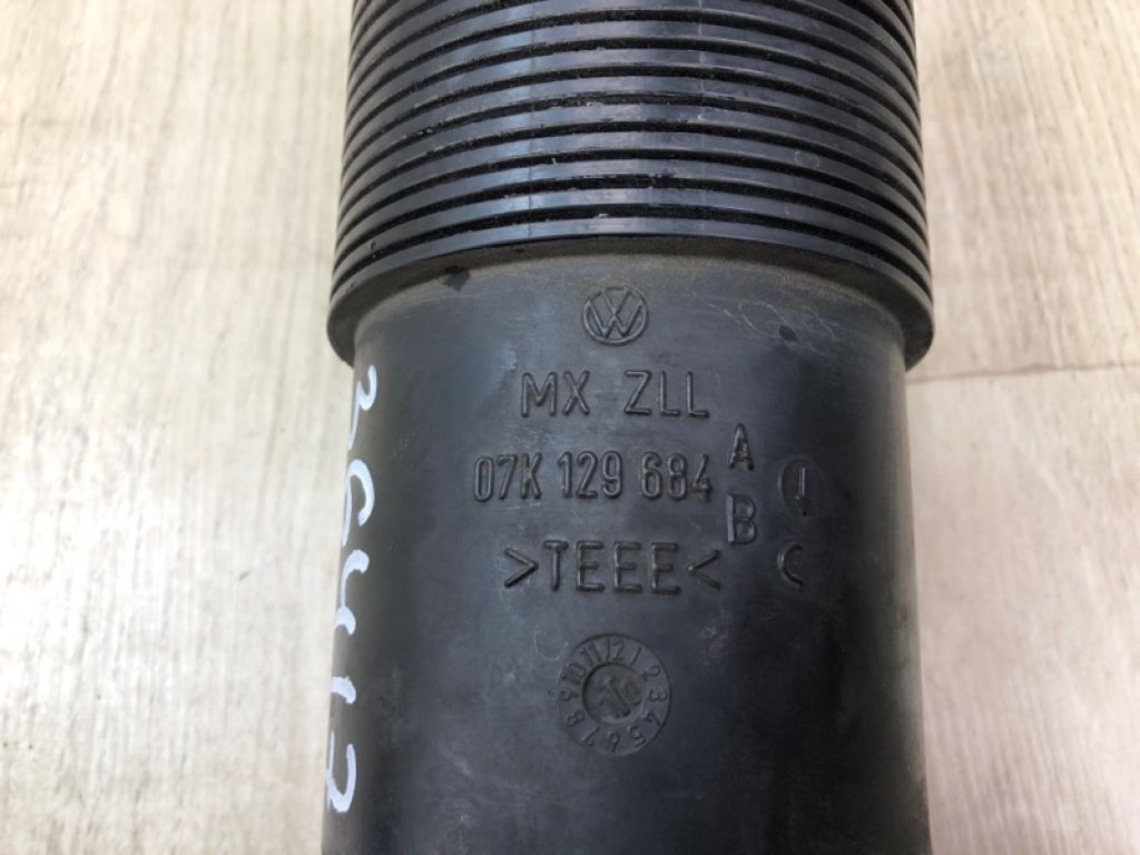 07K129684C | Патрубок воздушного фильтра VOLKSWAGEN JETTA USA 10-17 - Фото 5