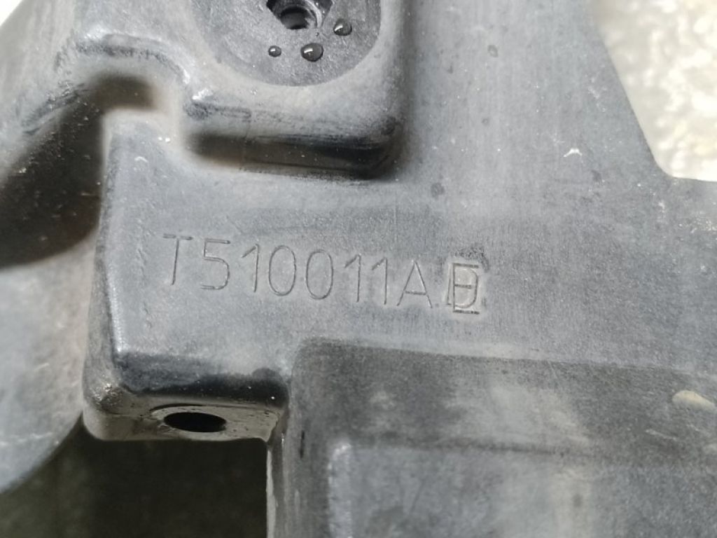 68227483AA | Кронштейн крепления фары лев. JEEP CHEROKEE 14- - Фото 3