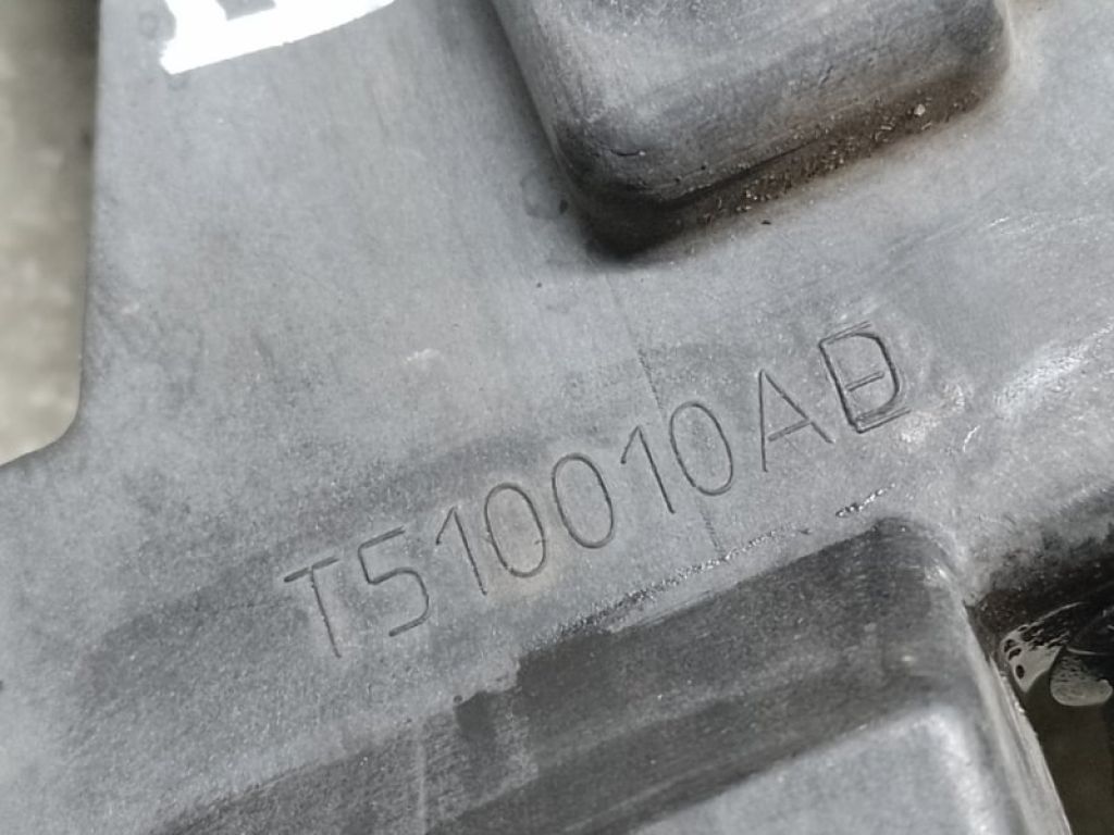 68227484AA | Кронштейн кріплення фари прав. JEEP CHEROKEE 14- - Фото 3