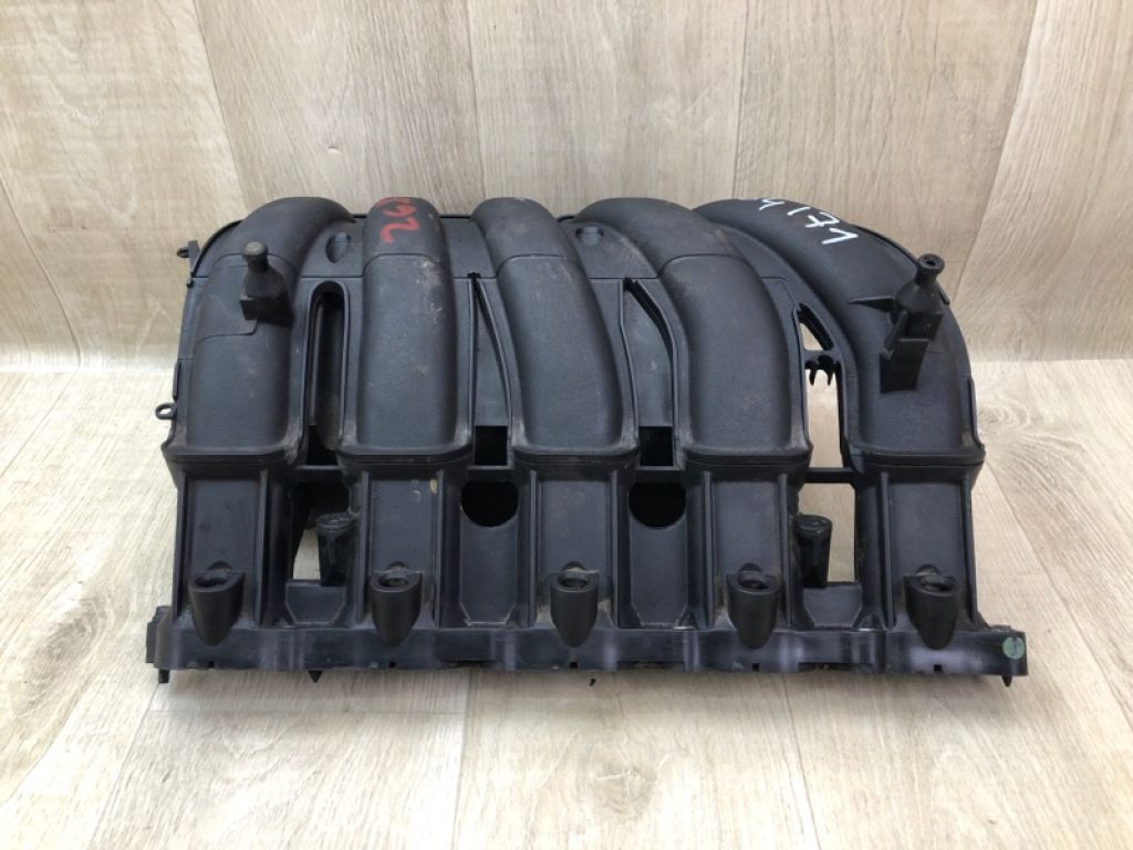 07K133201M | Коллектор впускной VOLKSWAGEN JETTA USA 10-17