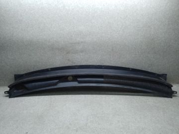 Пластик під лобове скло / Жабо JEEP CHEROKEE 14-