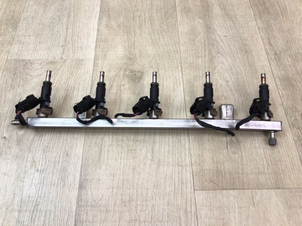 07K906031C | Форсунка топливная VOLKSWAGEN JETTA USA 10-17 - Фото 2