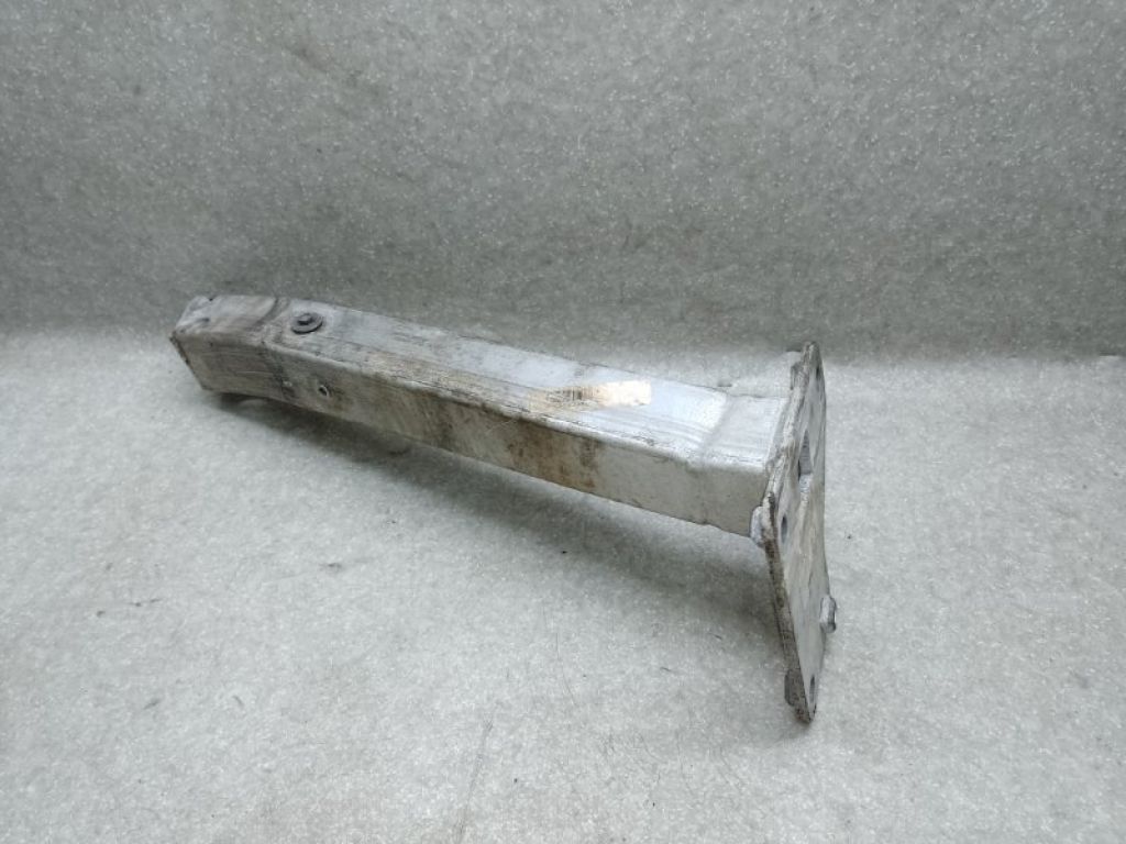 68143955AB | Кронштейн підсилювача переднього бампера лів. JEEP CHEROKEE 14- - Фото 2