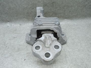 Подушка двигуна лів. JEEP CHEROKEE 14-