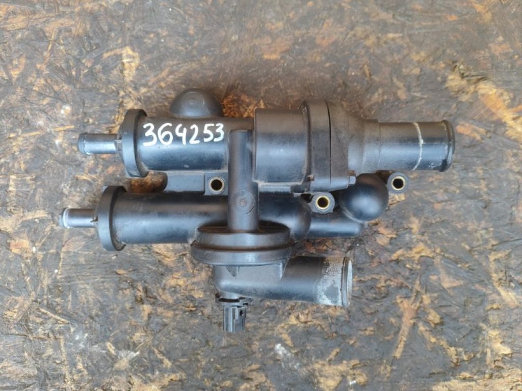 04884568AE | Корпус термостату DODGE JOURNEY 08-20