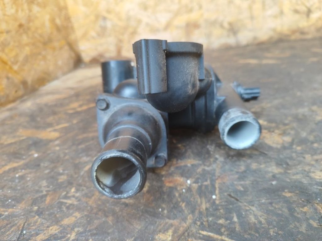 04884568AE | Корпус термостату DODGE JOURNEY 08-20 - Фото 3