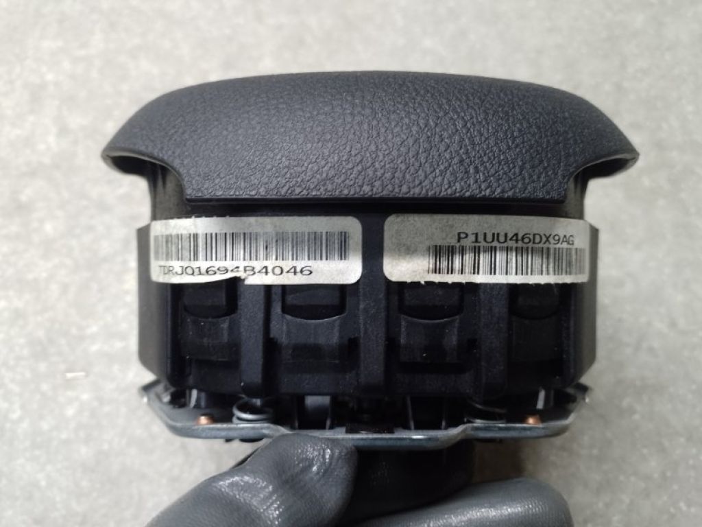 1UU46DX9AC | Подушка безпеки в кермо JEEP CHEROKEE 14- - Фото 4