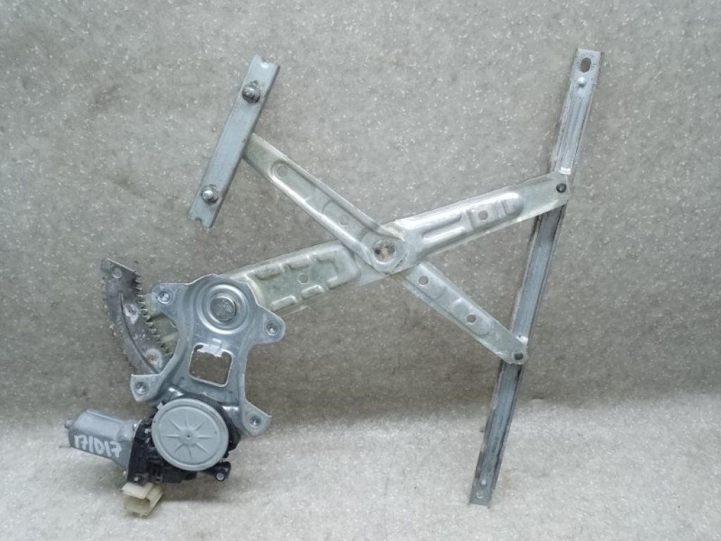 82720-1BA0A | Склопідйомник задн. прав. INFINITI EX35(37) 07-12