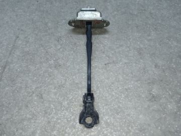 Обмежувач дверей задн. прав. INFINITI EX35(37) 07-12