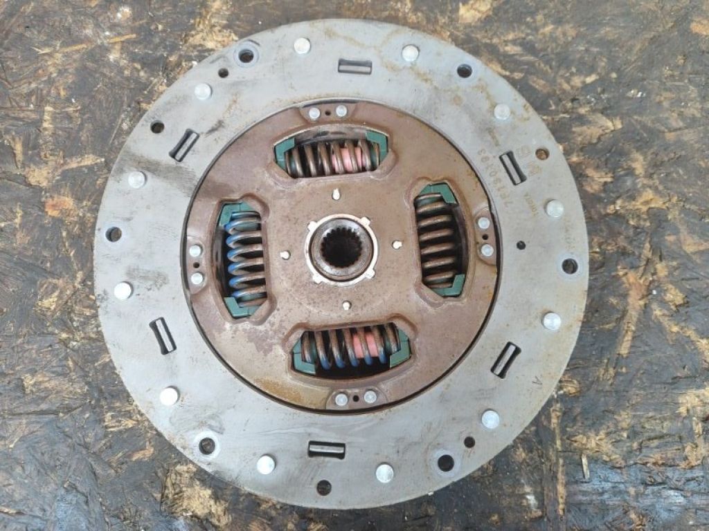31270-33010 | Диск зчеплення TOYOTA CAMRY 40 06-11 - Фото 2