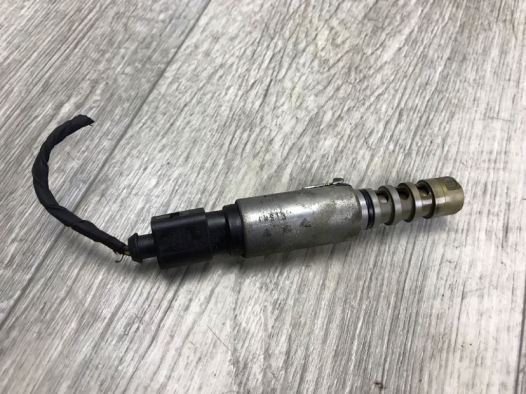 04E906455 | Клапан изменения фаз ГРМ VOLKSWAGEN JETTA USA 10-17