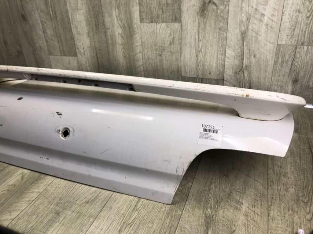 84300-1E735 | Крышка багажника NISSAN BLUEBIRD 91-97 - Фото 8